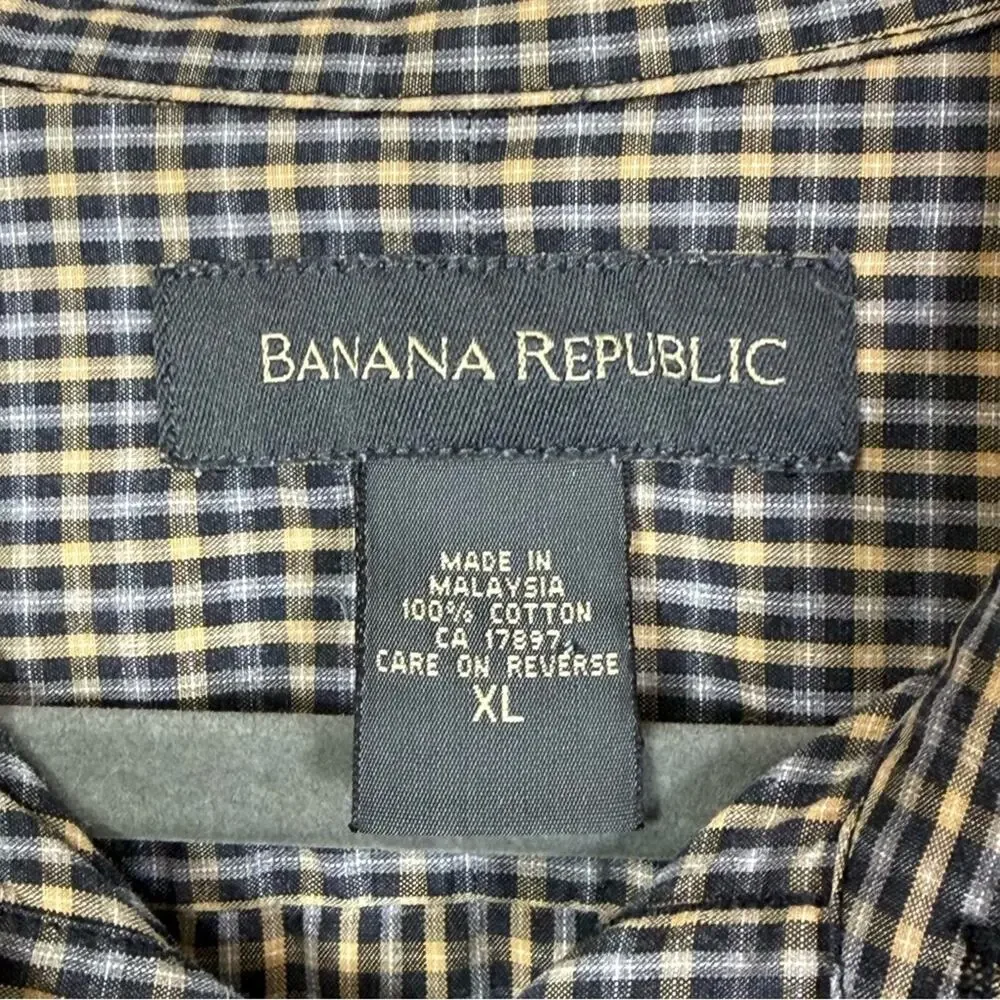 Banana Republic, Men's Black and Tan Plaid Shirt. Size XL. Good used condition!